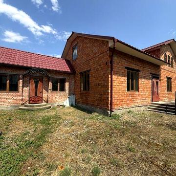 Будинок добротний, 20 км до м. Чернівці