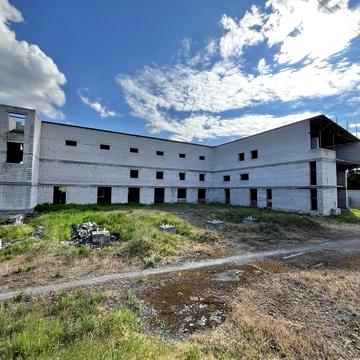 Набережна Заводська вул., 15