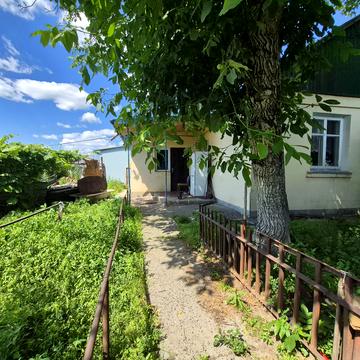 Героїв Майдану вул., 70