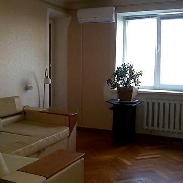 Продам 2 квартиру на Олексіївці з видом на озеро