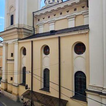 Оренда 1 кім квартири в самому центрі Львова вул. Лесі Українки