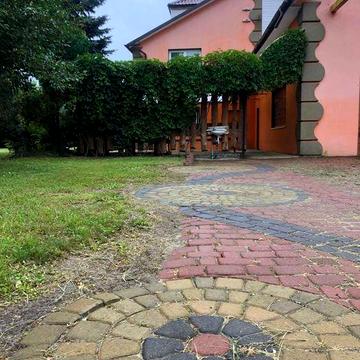 Великий, сучасний і ФУНКЦІОНАЛЬНИЙ будинок в Рівному !