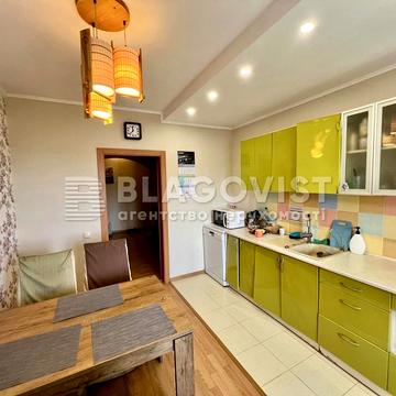 Урлівська вул., 34