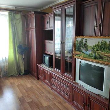 КАНІВ  1-кімнатна комфортна квартира в центрі міств в оренду