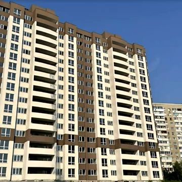 Сімї Кульженків вул. (Петра Дегтяренка), 1