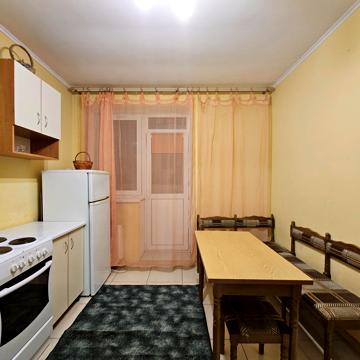 Олега Мудрака вул. (Генерала Наумова), 66