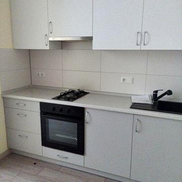 Продам квартиру 1 кімнатну вул.Л.Зіменгофа 3/4цегл., 40м2