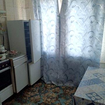 Продам квартиру 2-х кімнатну вул.Лавреньова 4/9, 50м2
