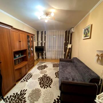 Продаж 3-х кім. квартири + гараж/паркомісце, вул. Героїв Майдану 150
