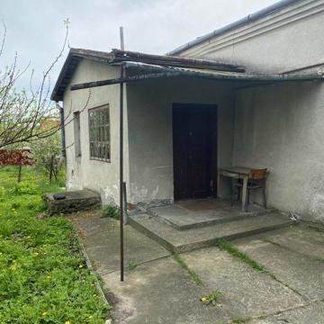 Замкнена, 6