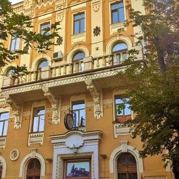 Ексклюзивна Унікальна пропозиція будівля 4000м2 вул Володимирська