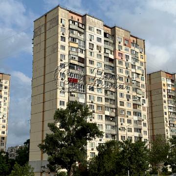 Приозерна вул., 2-Б