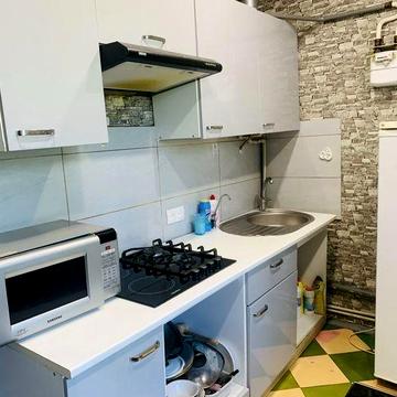 Продам-2кв.ул.Ветеранов труда (соцгород)