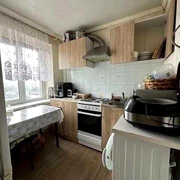Продам 2к квартиру прспект Аєрокосмический, Одесская
