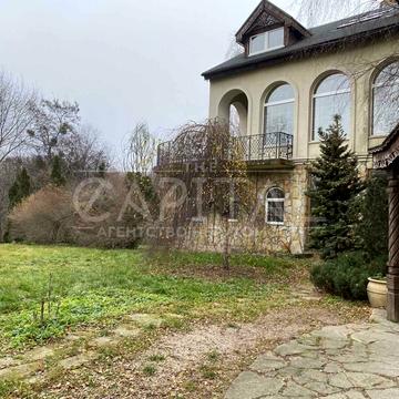 Ягідна вул., 60/11