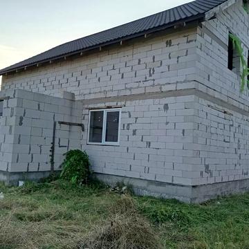 Українська, 28