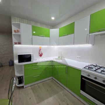 Запорізька вул., 4