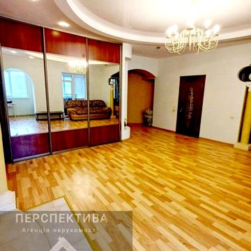 Косівщина. 3-к. квартира, АВТОНОМНЕ ОПАЛЕННЯ! Ремонт! єВідновлення