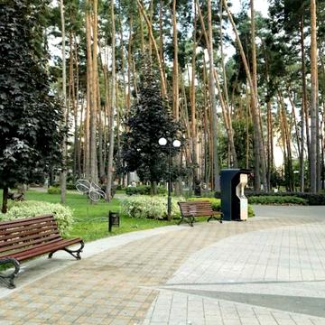 Героїв пров., 7