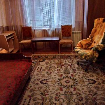 1-к квартира в приватному будинку метро Житомирська автобусом 12 хв
