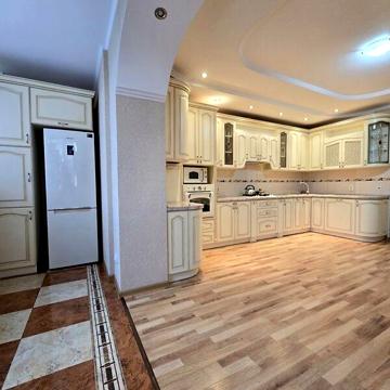 Довгострокова оренда 2к Квартира Рівненська вулиця