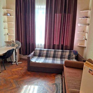 Продам квартиру-студия, метро Метростроителей