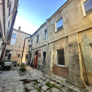 Продам 2 комнатную квартиру в центре, Ул. Пантелеймоновская/Белинского