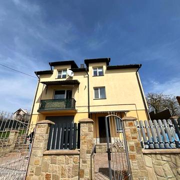 Продаж будинку, Смиківці