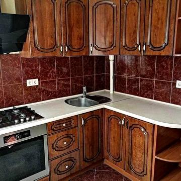 2к роздільна на Виноградарі Ужвій 8 поряд проспект Правди та Свободи