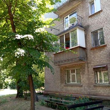 Продам 2-кімнатну квартиру ЮГОК