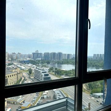 Дніпровська набережна вул., 17 В