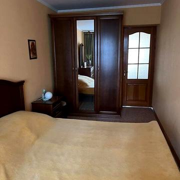 Продаж 3к Квартира Миколаївська вулиця