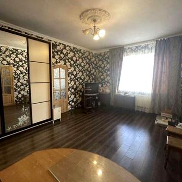 Продаж 2к Квартира Левка Симиренка провулок