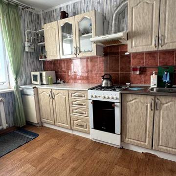 Продам 2-х ком кв-ру в кирпичном доме