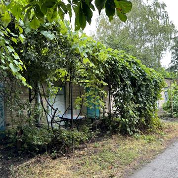 Виконкомівська, 74