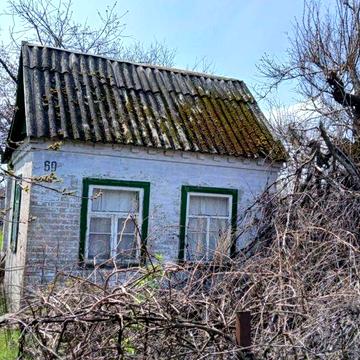 Продам дачну ділянку в Таромському з будинком. Дача приватизована.