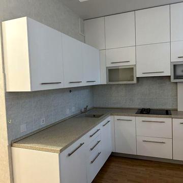 Довгострокова оренда 2к Квартира Соборна площа