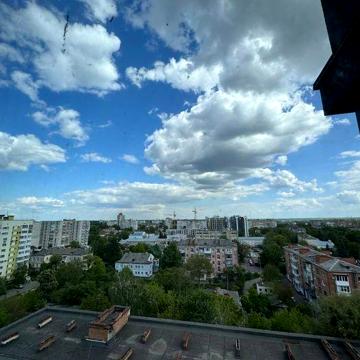 Продам велику 1 кімнатну квартиру ЖК Статус ЖК Статус