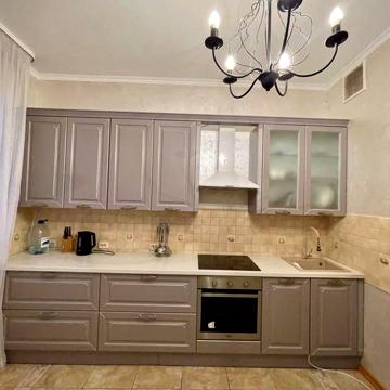 Оренда квартири  3 х кімн , Є.Коновальця 32В  площа 110 м2