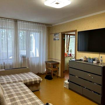 Продаж 4к Квартира Гоголівська вулиця