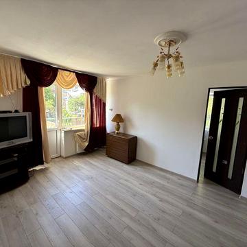 Продаж 2 к квартири Пасічна