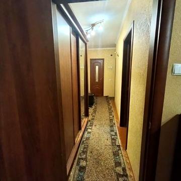 Продаж 2-кімнатної квартири. Мікрорайон "Сонячний"