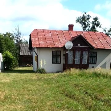 Продам будинок у центрі міста  Великі Мости