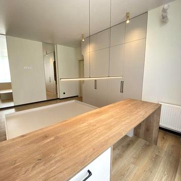 Продаж 2-к квартири 71м2 з ремонтом Мокра 8б ЖК"City Hub" Паркінг ЖК City Hub