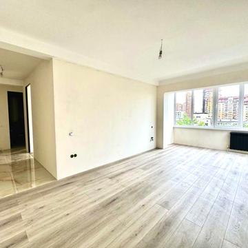 Продаж 3к Новогоспітальна (Щорса) 5а метро Печерська Лесі Українки