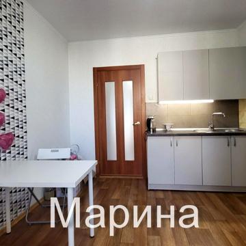 Григорія Ващенка вул., 1