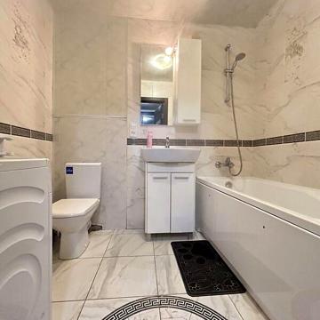 Довгострокова оренда 2к Квартира Квітки Цісик (Корольової Гулі) вулиця