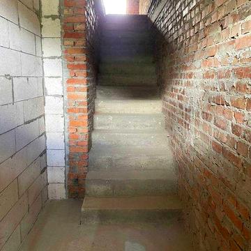 Терміновий Продаж 3 поверхового таунхауса , 164 кв. м, 3 кімнати Центр