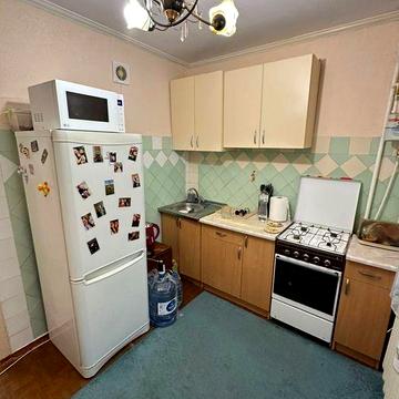 Продам 1 к квартиру Пл. Перемоги