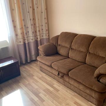 Зоопаркова вул., 2